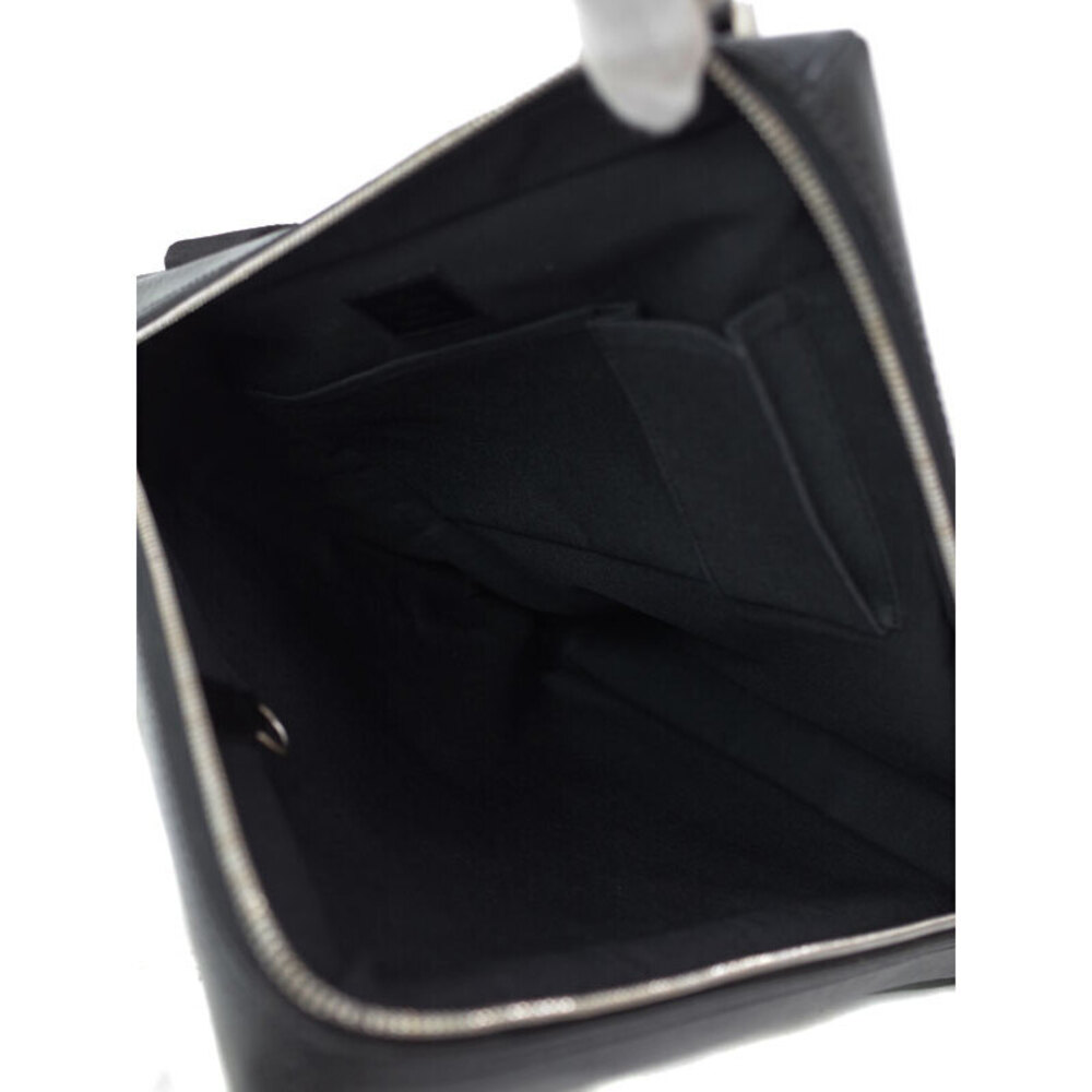Louis Vuitton Taiga Leather Bag Veruca Black - Picture 3 of 8